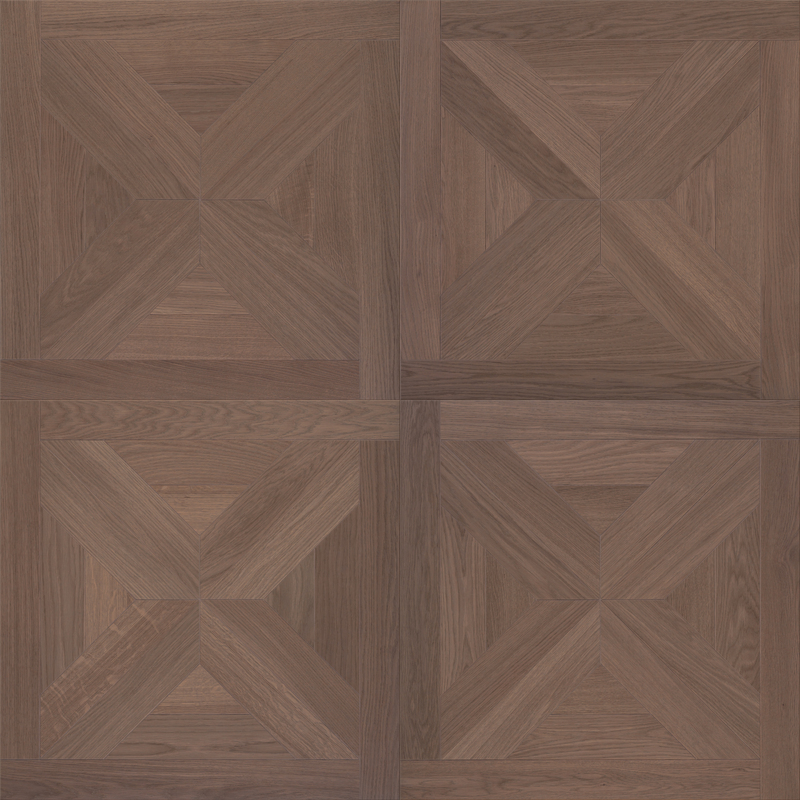 Серый шпинель Хелмсли