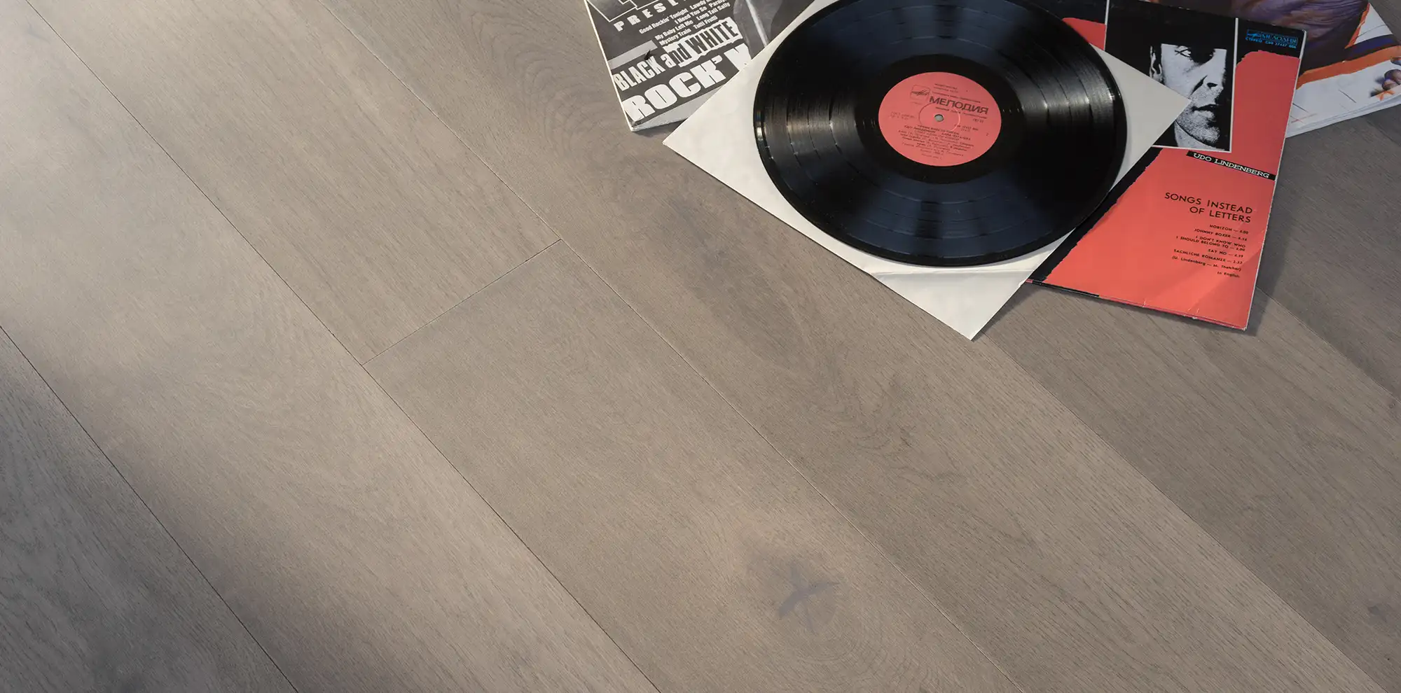 СЕРЫЙ ВЕЛЬВЕТ